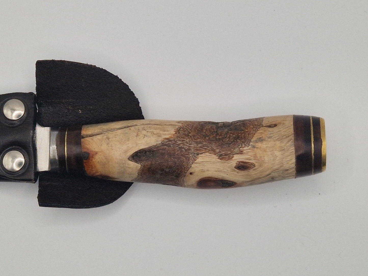 Coltello per radici d'albero